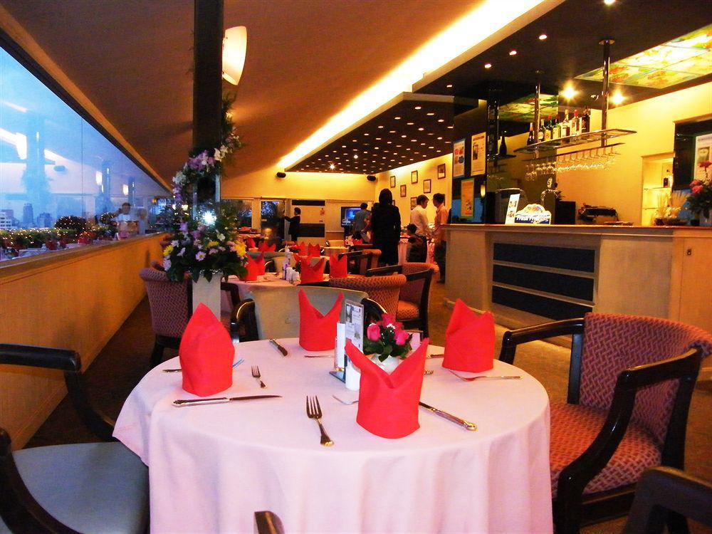 Grande Ville Hotel Bangkok Restaurace fotografie